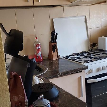 アラドApartament Gara Micaアパートメント エクステリア 写真