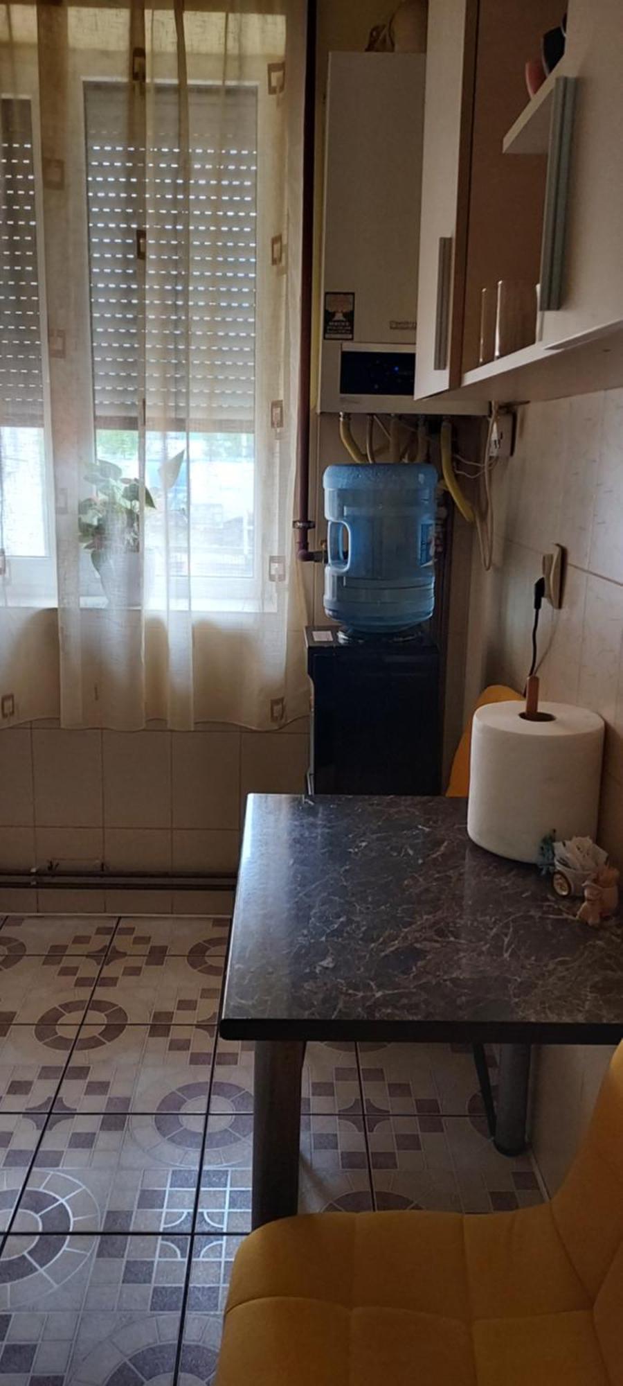アラドApartament Gara Micaアパートメント エクステリア 写真