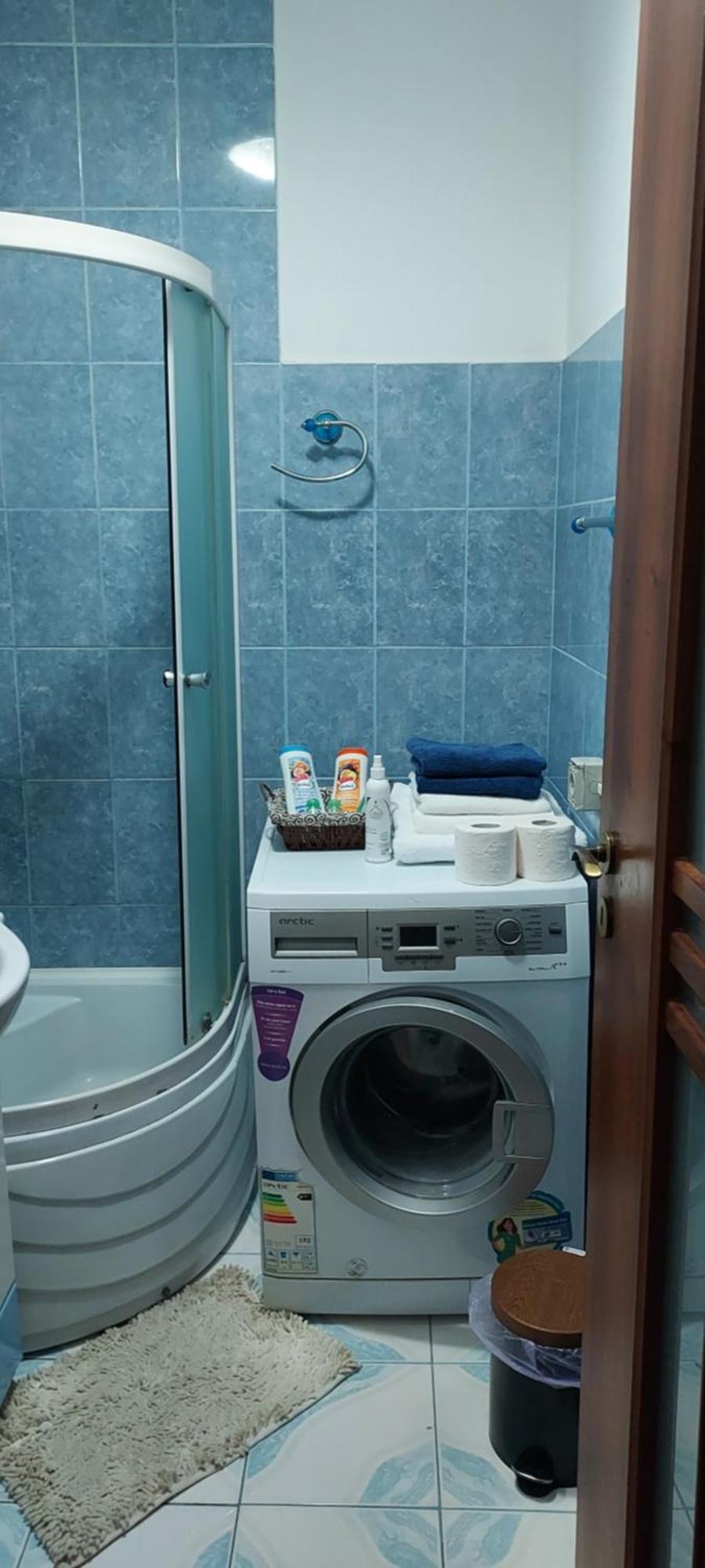 アラドApartament Gara Micaアパートメント エクステリア 写真