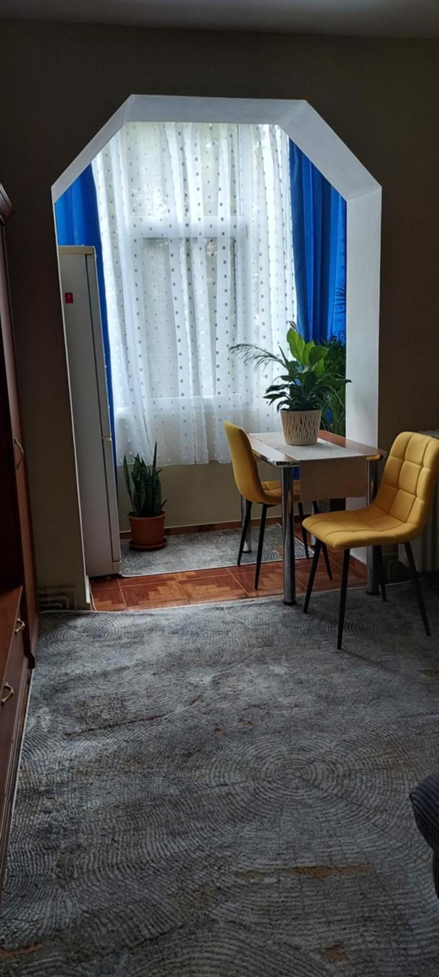 アラドApartament Gara Micaアパートメント エクステリア 写真